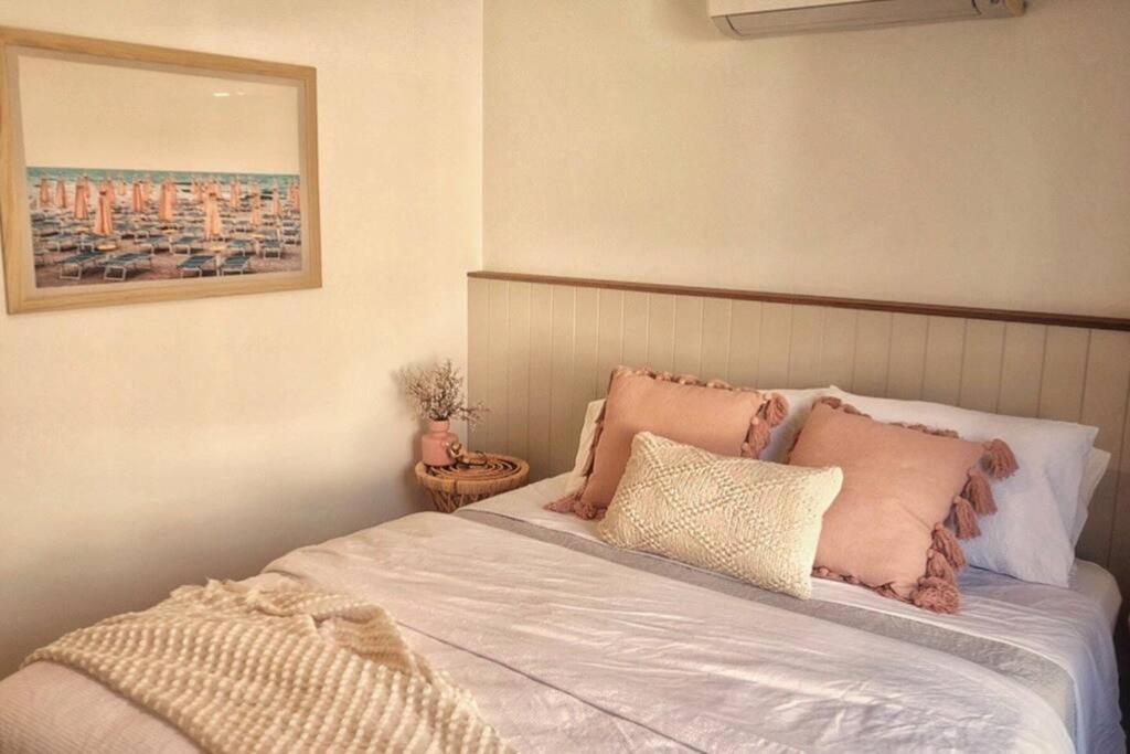 Unit - Steps From The Beach! Sleeps 4. * Gold Coast